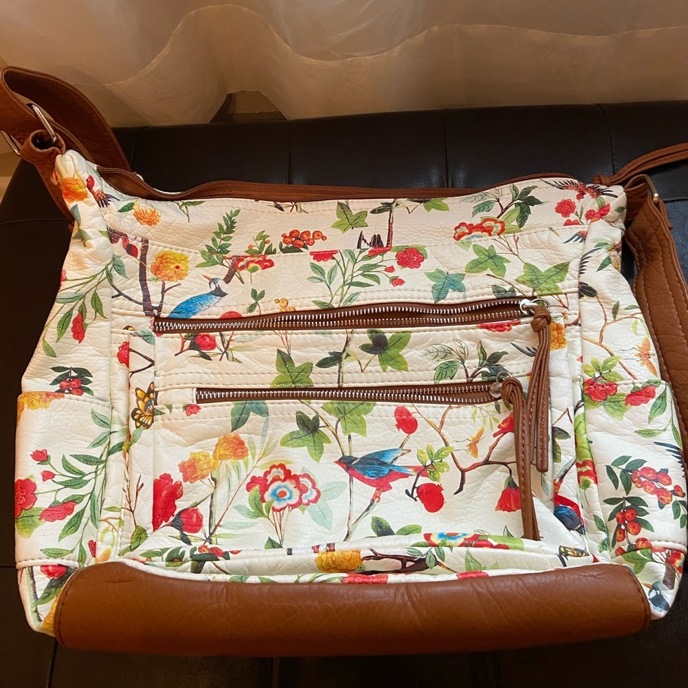 Bird bag 💕💛💚